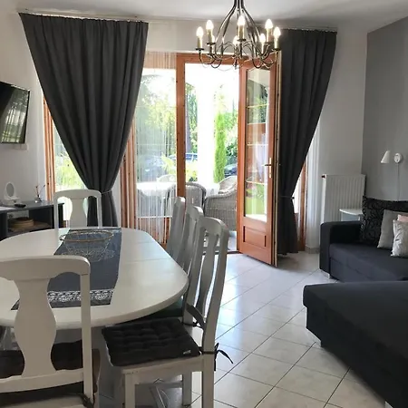 Apartman Gabi Appartementhaus Mit Jakuzzi, Sauna Und Stand Up Paddle Board