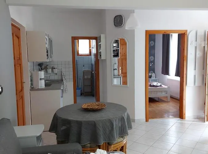 Apartament Gabi Appartementhaus Mit Jakuzzi, Sauna Und Stand Up Paddle Board